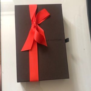 Louis Vuitton wallet box